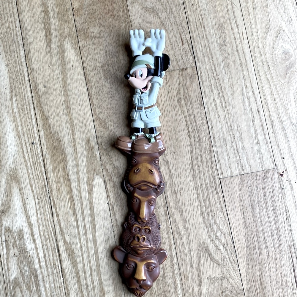‎ Mickey Mouse Back Scratcher Walt Disney World Vintage Souvenir
